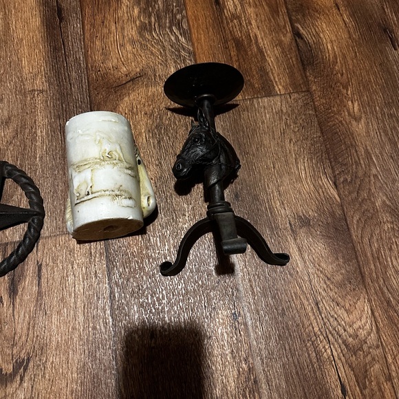 💙🩷Horse candle holder and candle - Picture 3 of 4